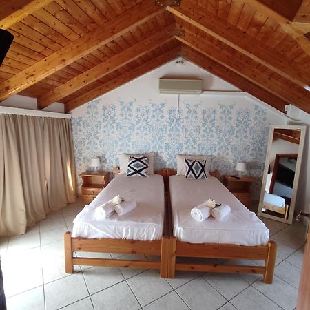 Vila Chloe Attic Agia Efimia Exteriér fotografie