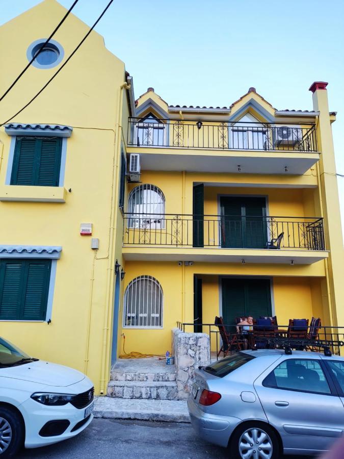 Vila Chloe Attic Agia Efimia Exteriér fotografie