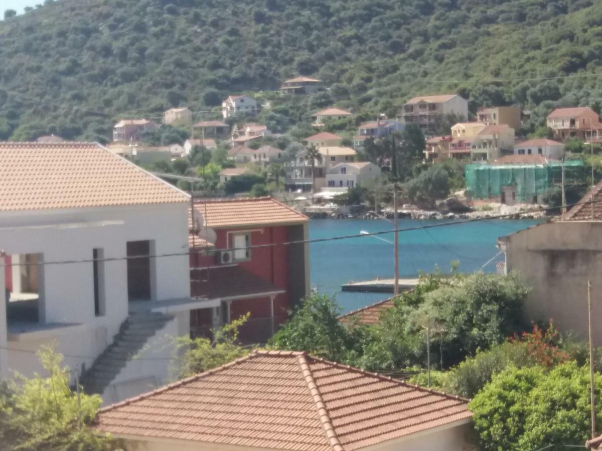 Vila Chloe Attic Agia Efimia Exteriér fotografie